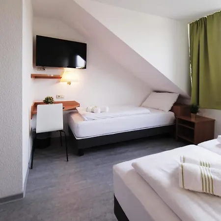 Bp24 Hotel 2*